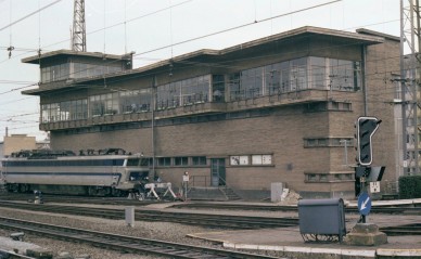 Bruxelles-Midi - B2133.jpg